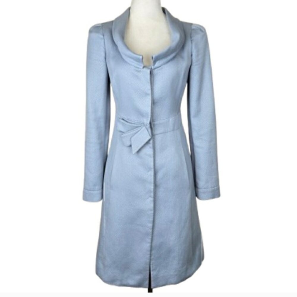 Gorgeous, elegant and feminine ARMANI COLLEZIONI Knee Length Jacket